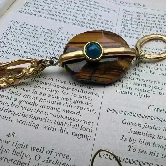 Vintage gold tone bracelet and earring set stone similar to tigers eye with blue - Picture 2 of 14